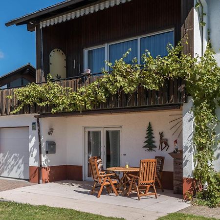 Haus Isele Lägenhet Urberg Exteriör bild
