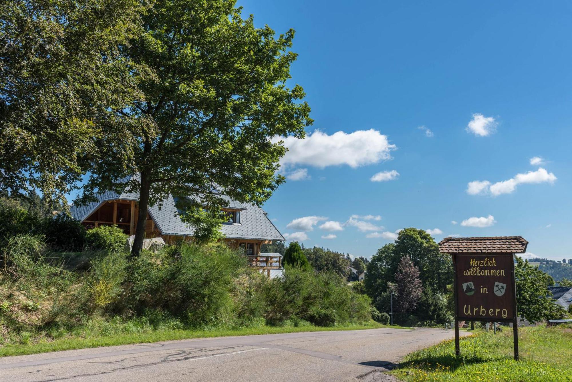 Haus Isele Lägenhet Urberg Exteriör bild