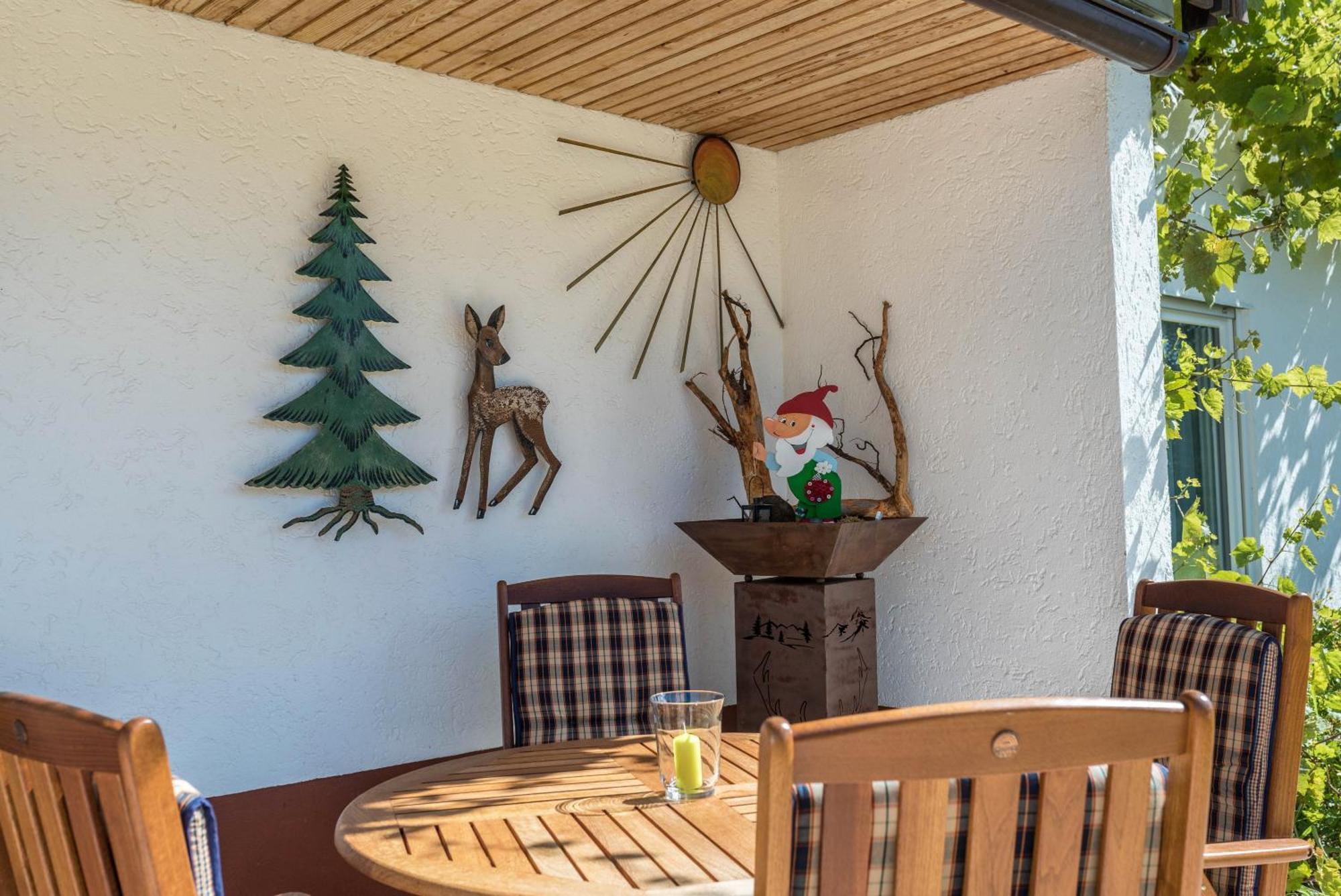 Haus Isele Lägenhet Urberg Exteriör bild